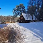 Chatka Kurki Farm stay Kurki