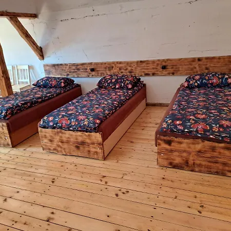 Chatka Kurki Lantgård Kurki